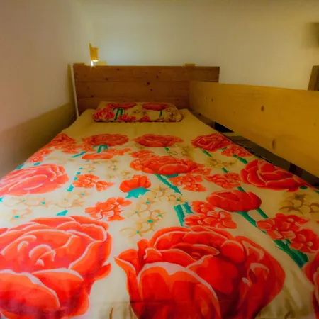 Old Style By The Sea With Heated Pool, Ladispoli, Rome Apartment Ladispoli