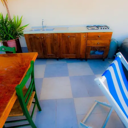 Old Style By The Sea With Heated Pool, Ladispoli, Rome Ladispoli